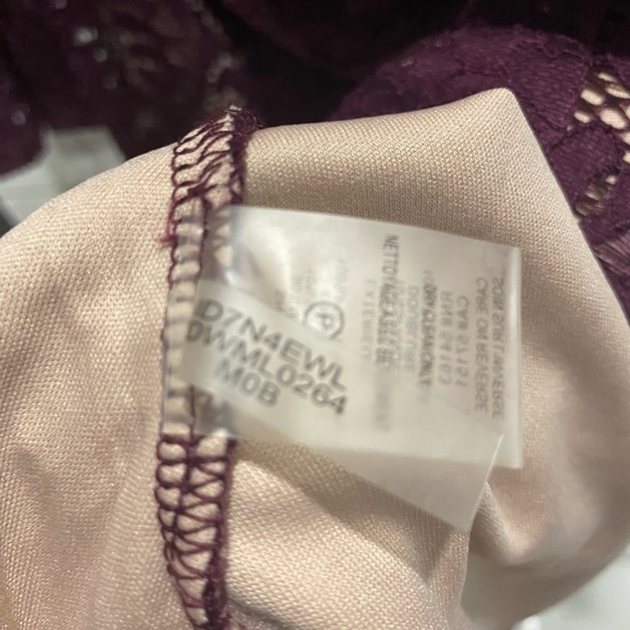 Ivanka Trump's cocktail long sleeve Maroon Burgundy Dress size 8 Boho - Picture 3 of 6